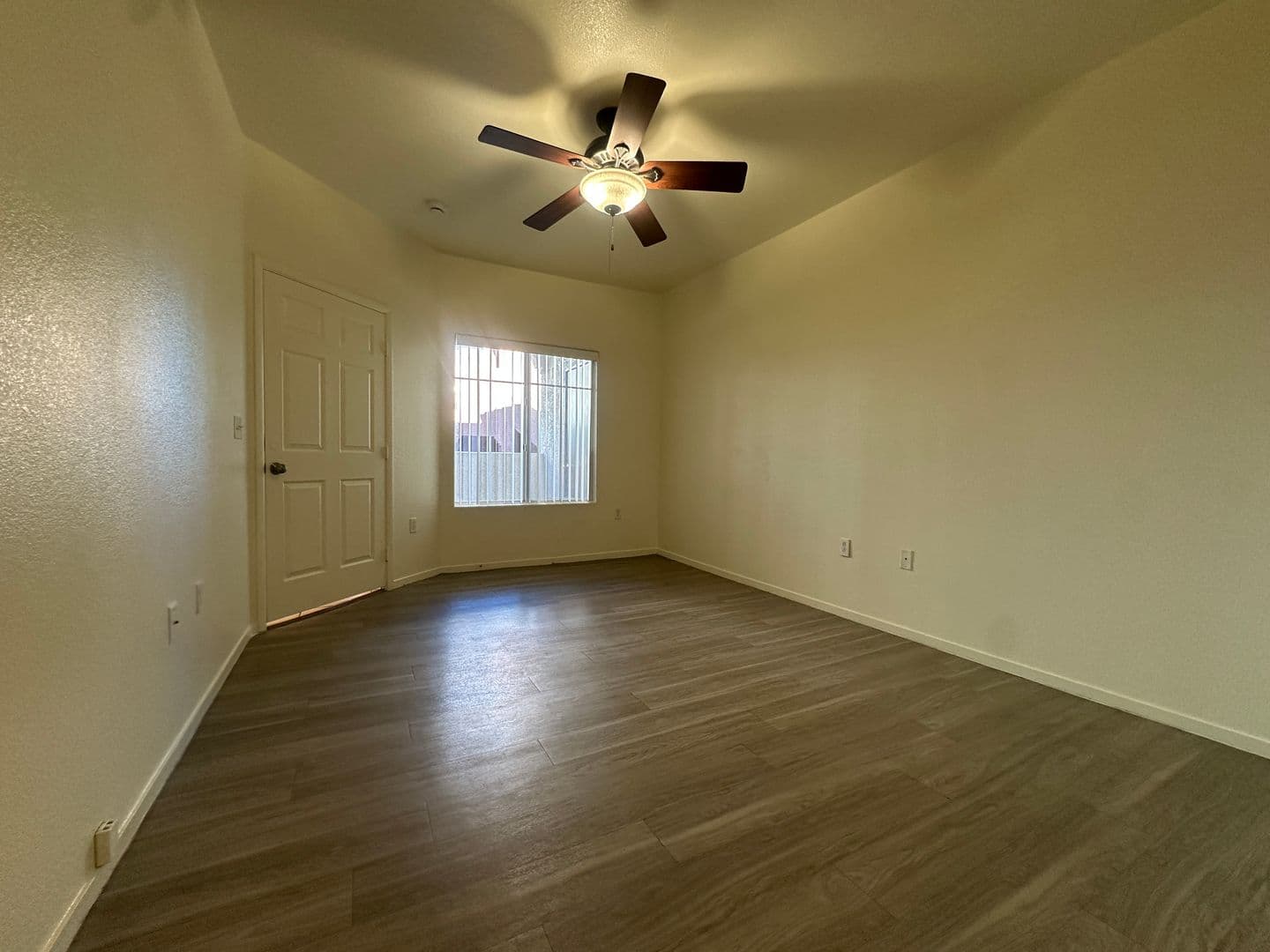Las Vegas House: 9303 Gilcrease Ave #1165