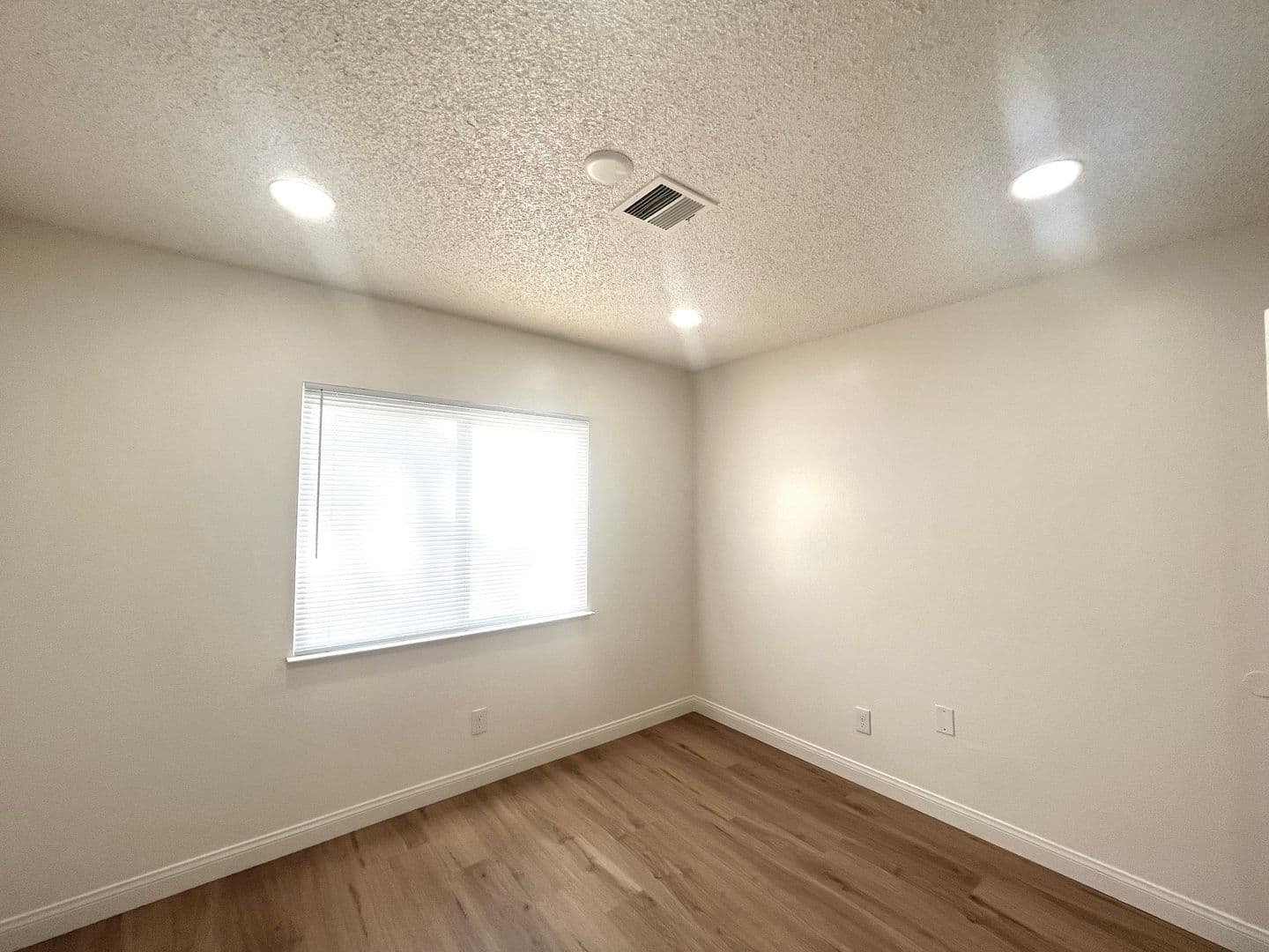 Las Vegas House: 5521 Maidstone Cr.