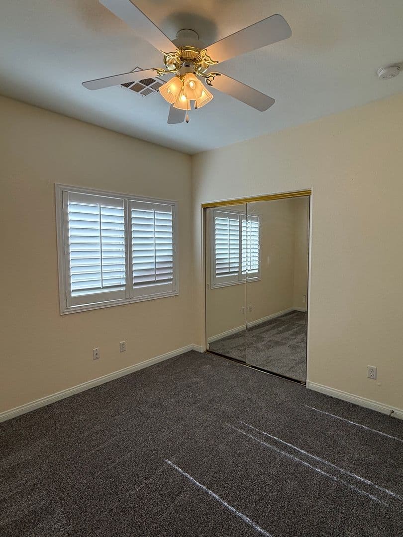 Henderson House: 678 Kentons Run Avenue