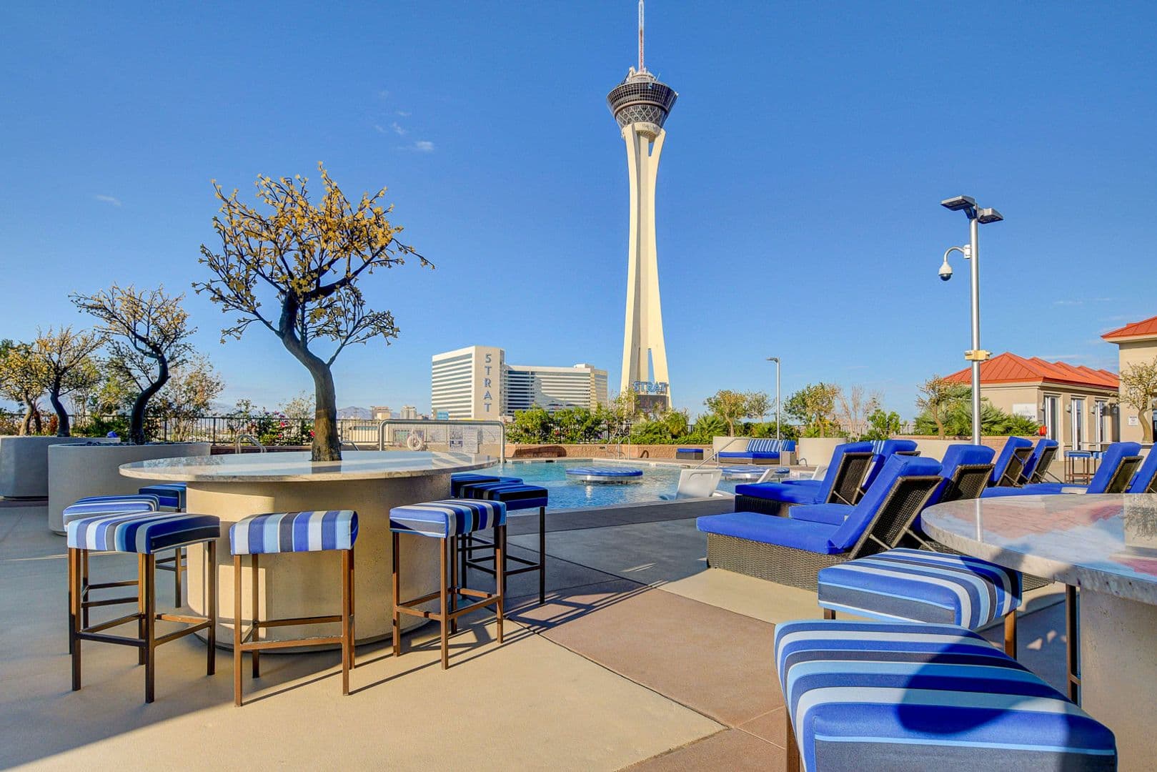 Las Vegas House: 200 W Sahara Ave. #811