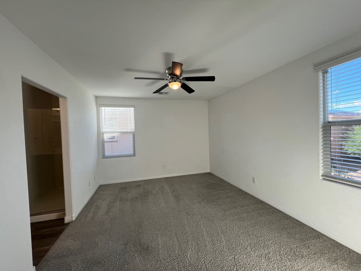 Las Vegas House: 1633 Mankato Ct.