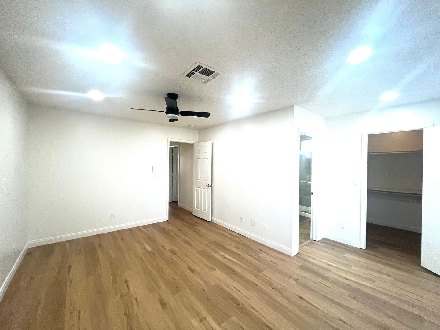 Las Vegas House: 5521 Maidstone Cr.