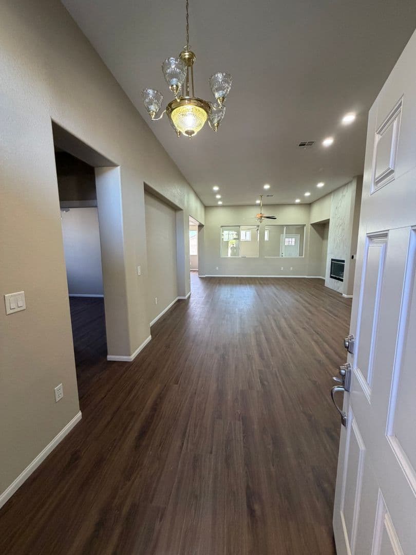 Las Vegas House: 9613 Cherry Canyon