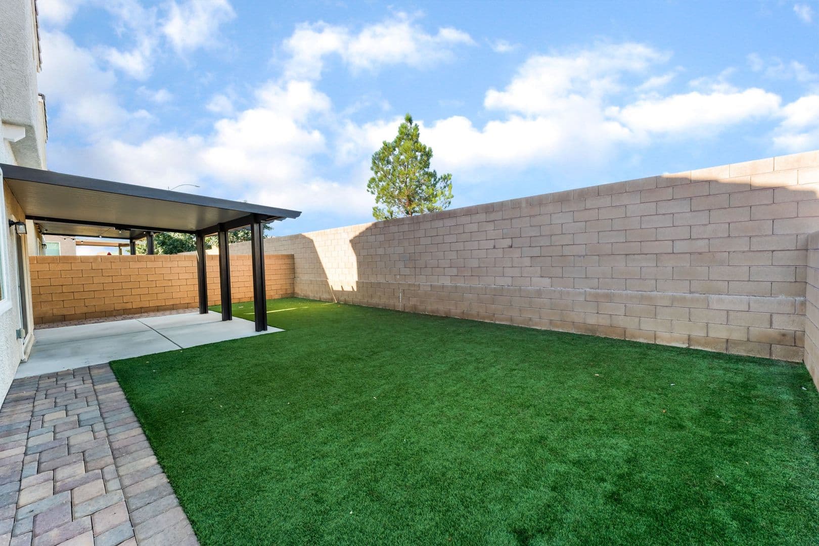North Las Vegas House: 5711 Sedona Springs St.