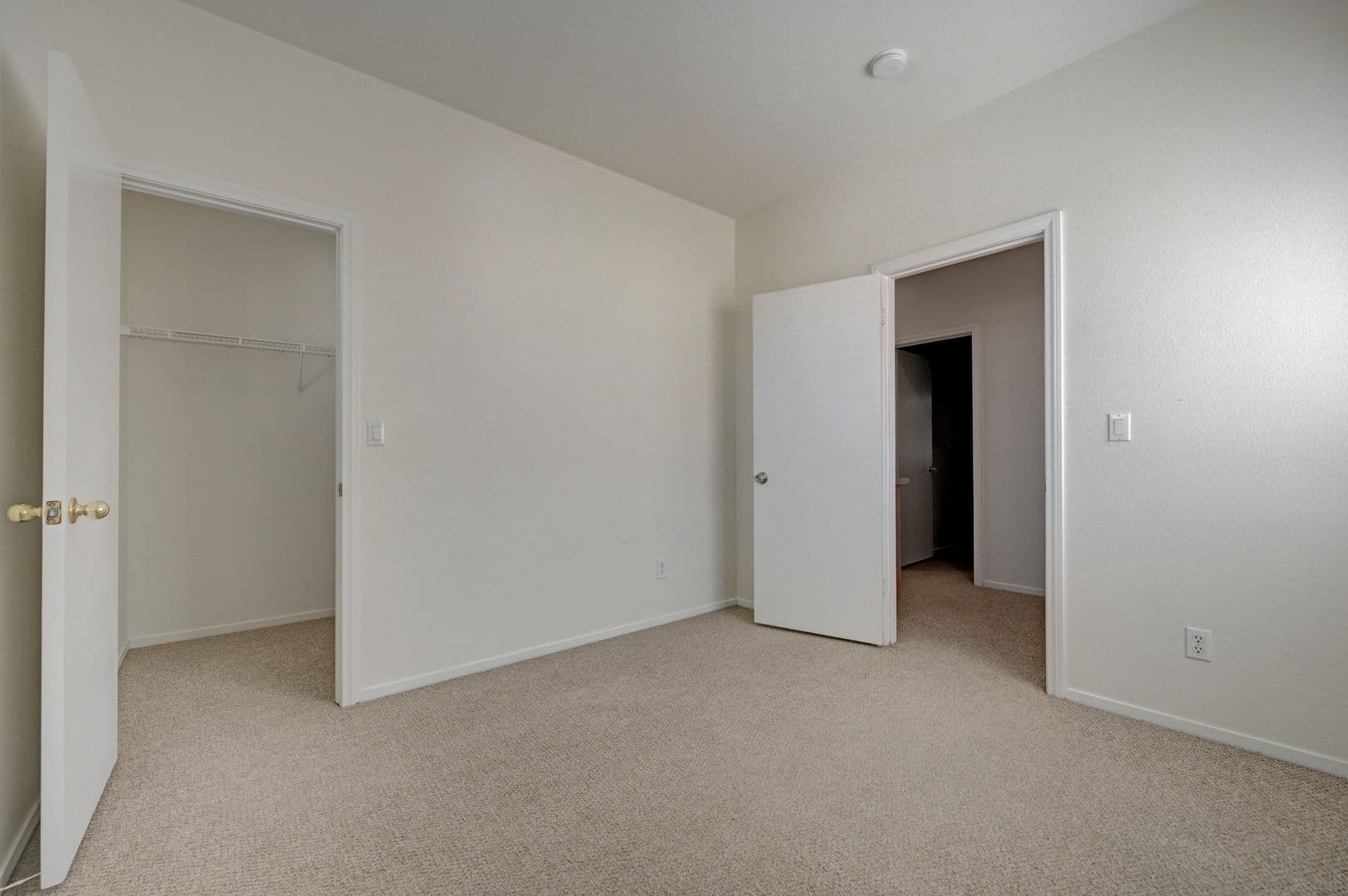 Las Vegas House: 10369 Bent Willow Ave.