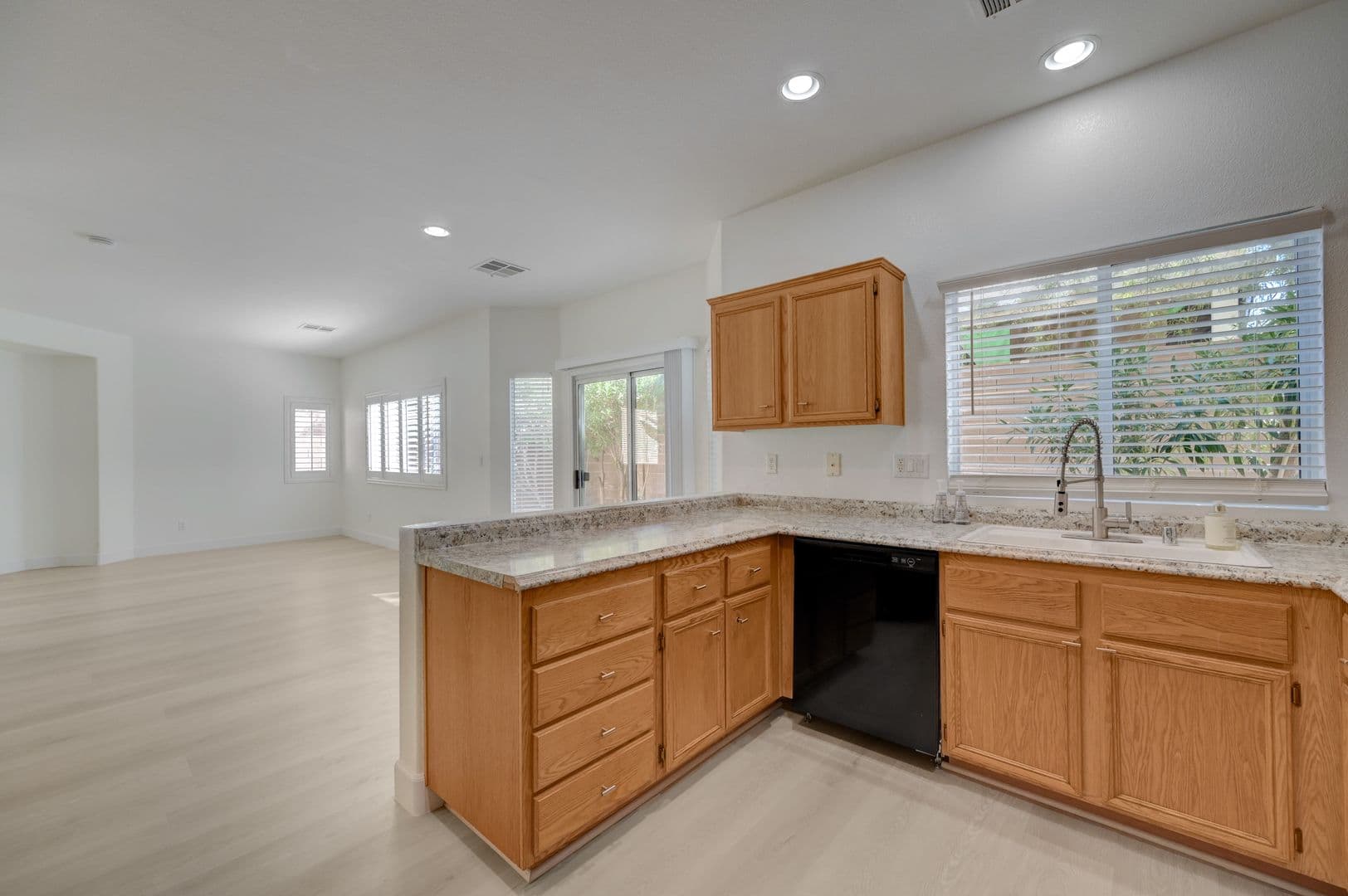Las Vegas House: 10369 Bent Willow Ave.