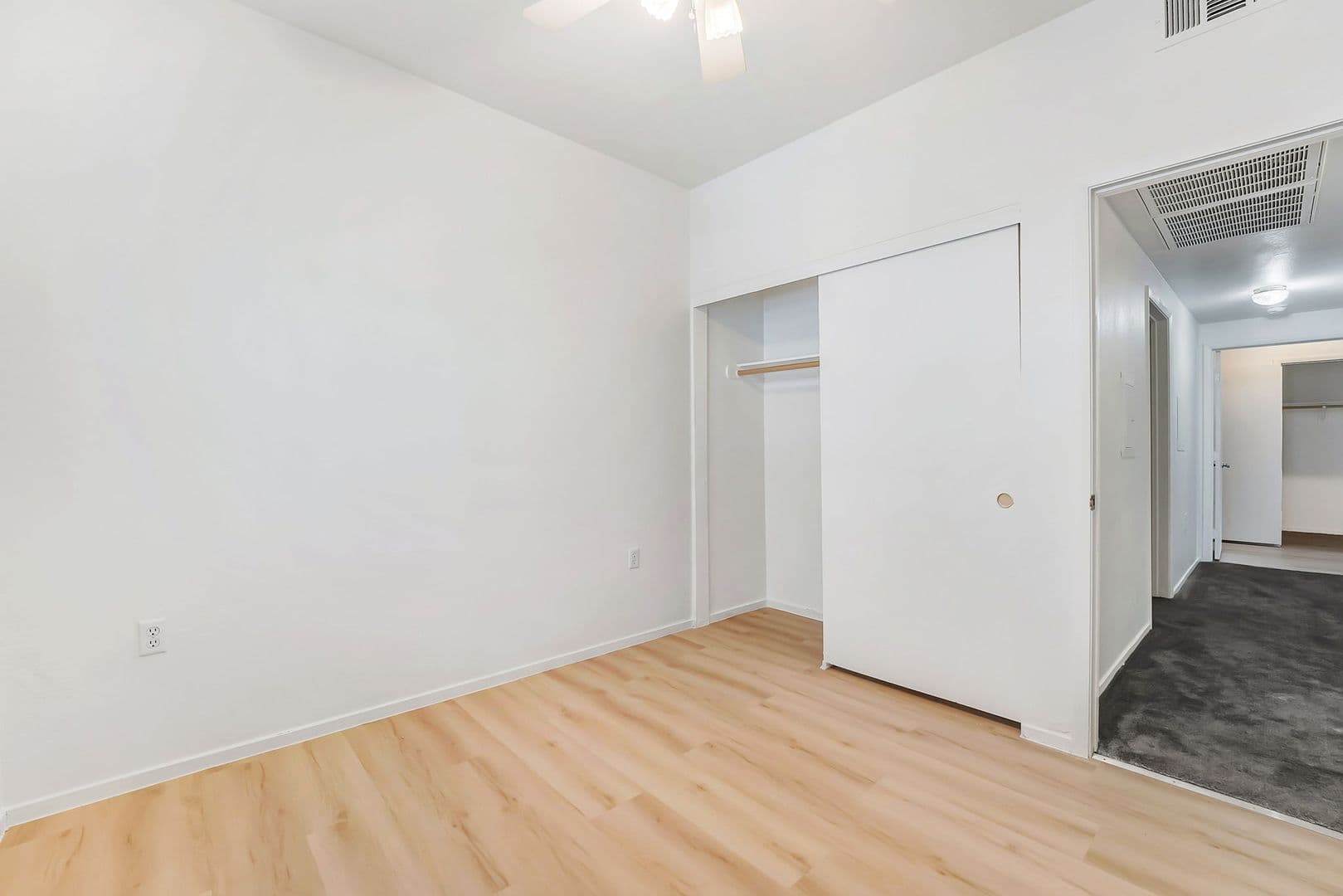 Las Vegas House: 10245 S Maryland Pkwy #176