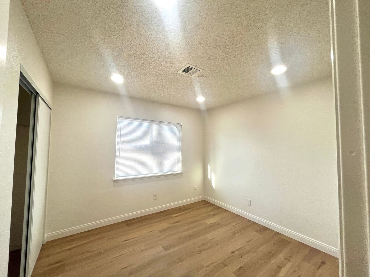Las Vegas House: 5521 Maidstone Cr.