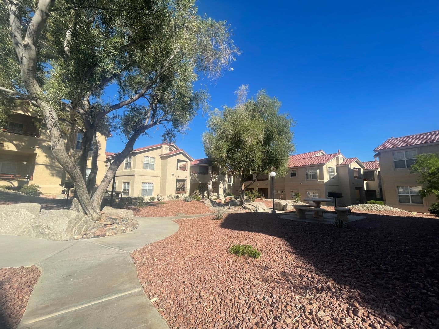 Henderson House: 520 Arrowhead Trail #223