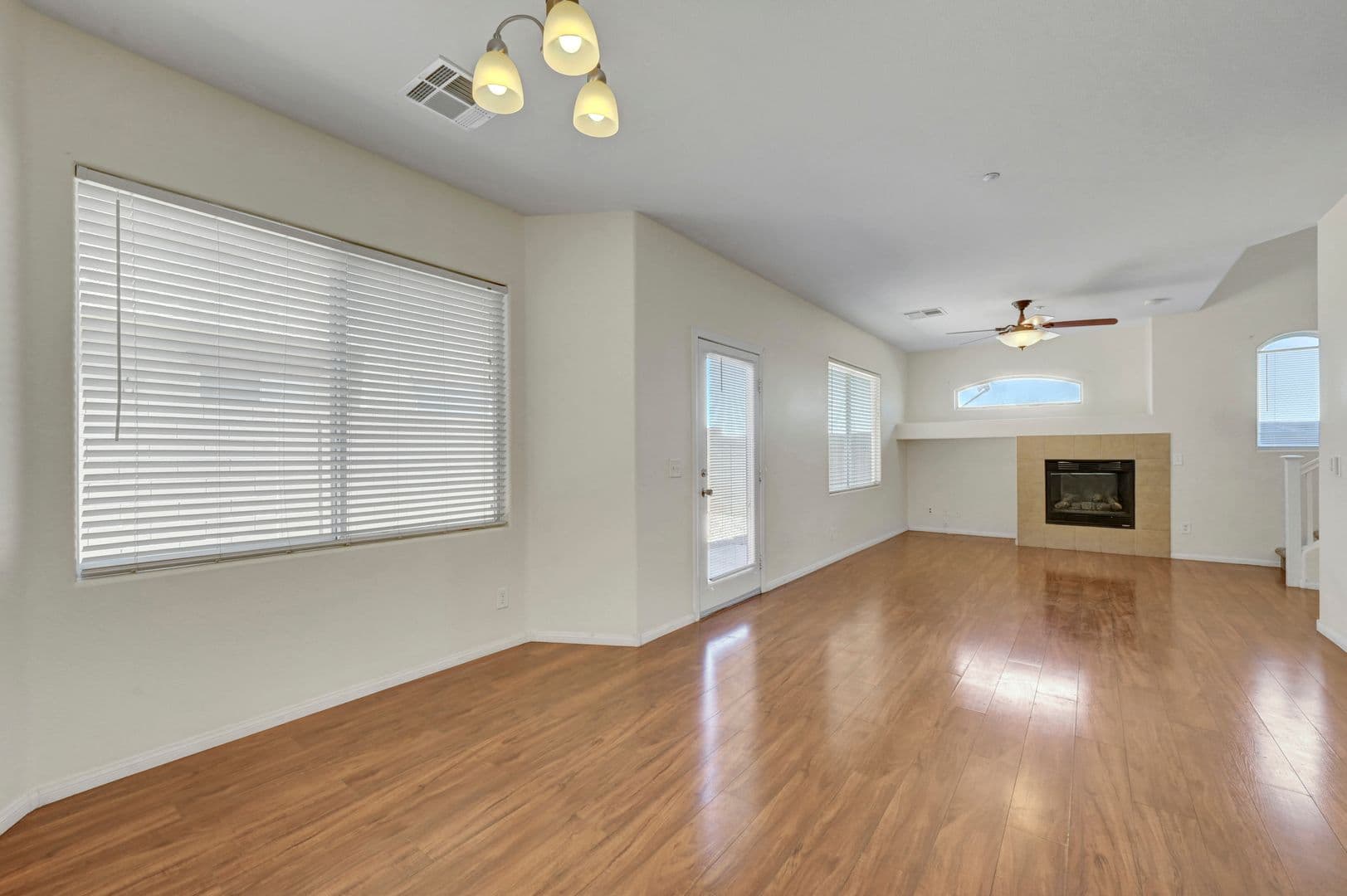 Las Vegas House: 8904 Nautilus Vista Ct