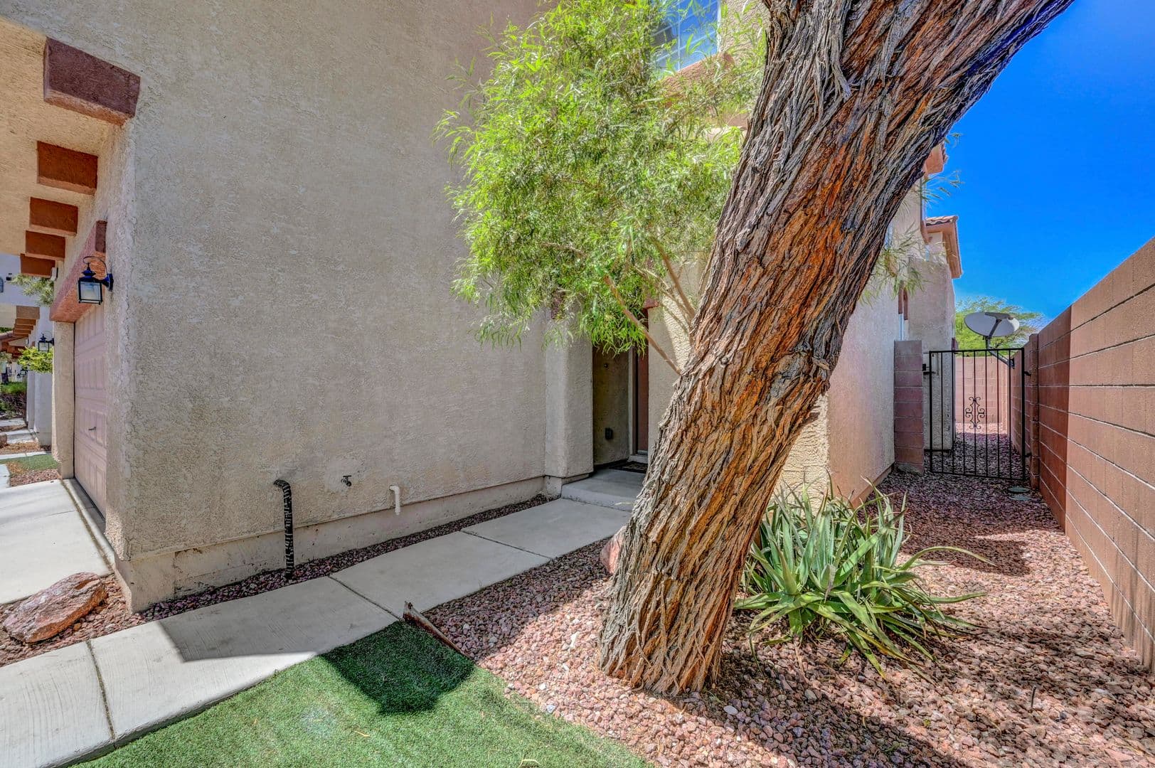 Las Vegas House: 8904 Nautilus Vista Ct