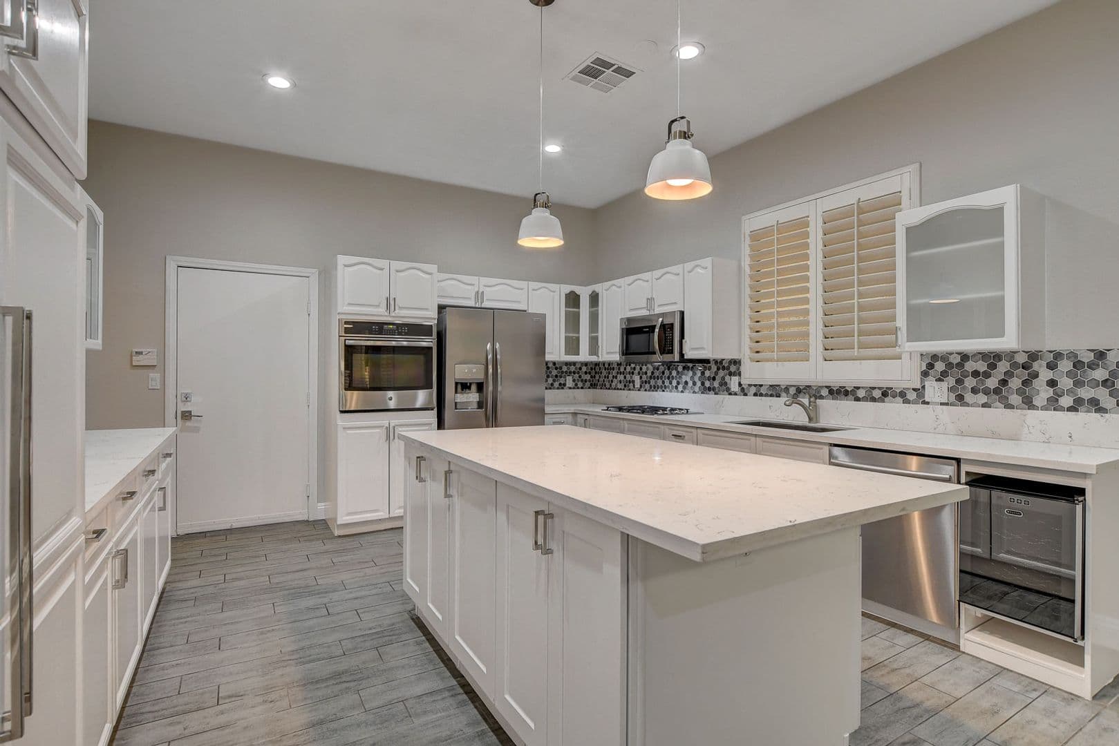 Las Vegas House: 2794 Glen Port St.