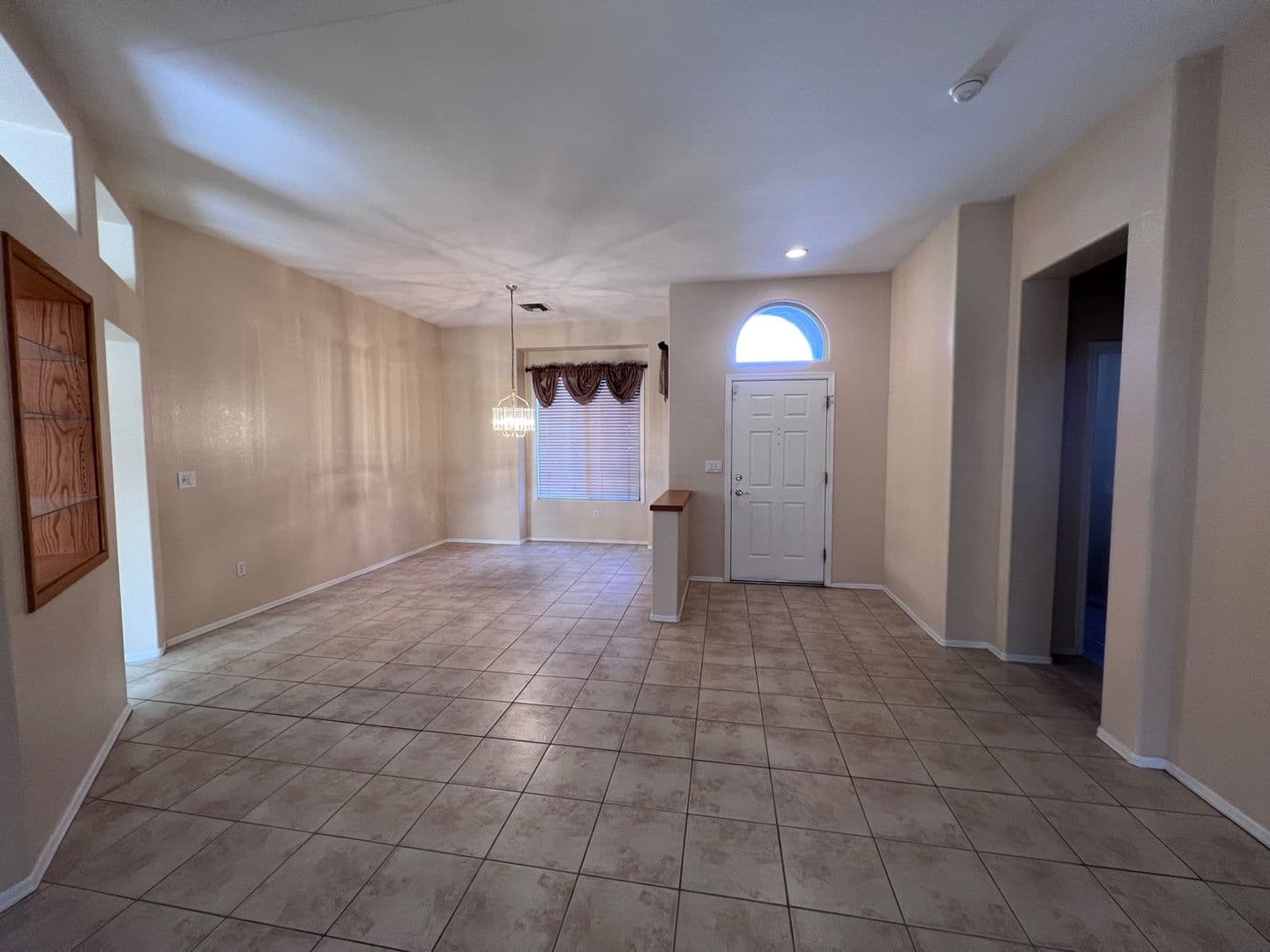 Las Vegas House: 10401 Willamette Place