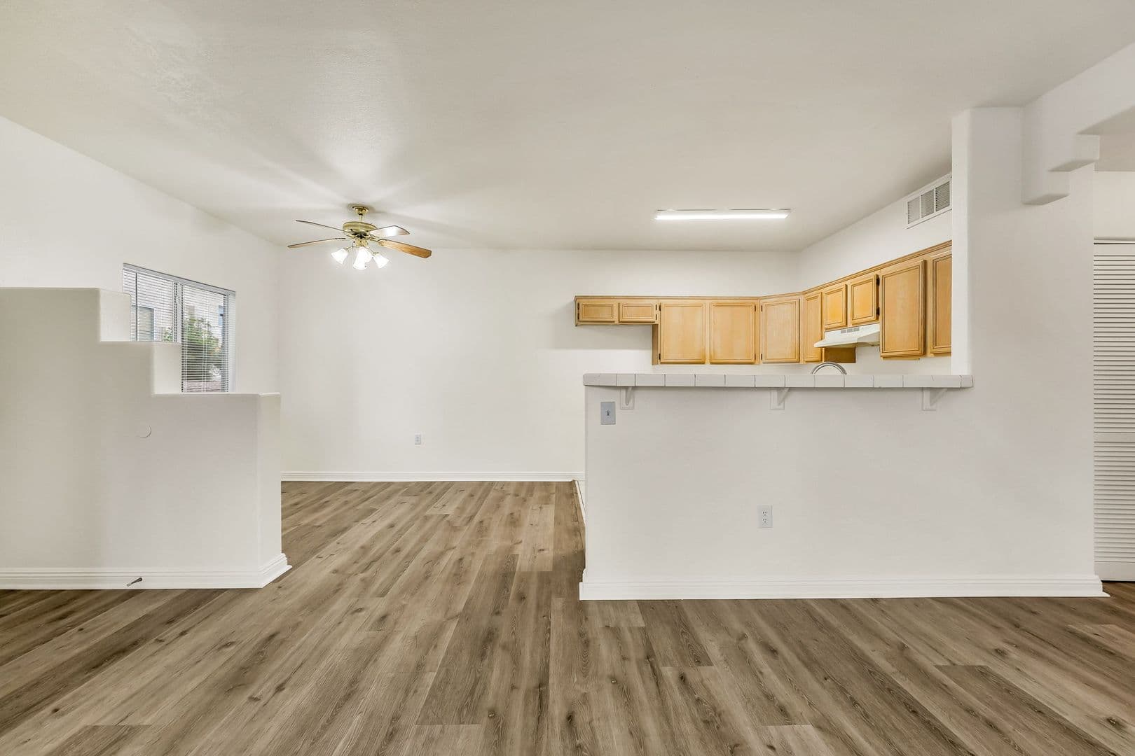 Las Vegas Condo: 2110 Los Feliz St #1044