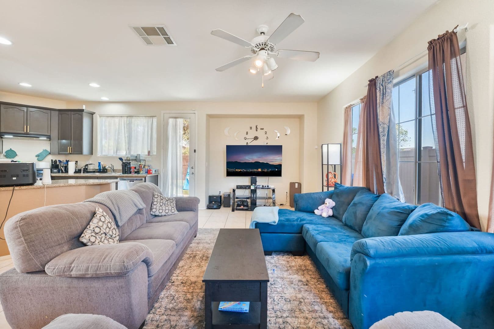 North Las Vegas House: 5537 Punto Del Castello Ct