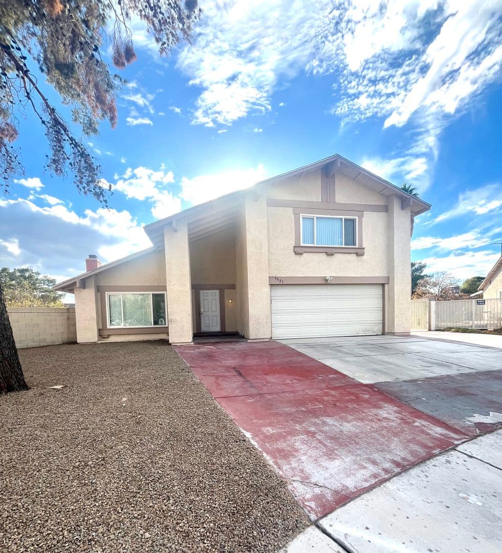Las Vegas House: 5521 Maidstone Cr.