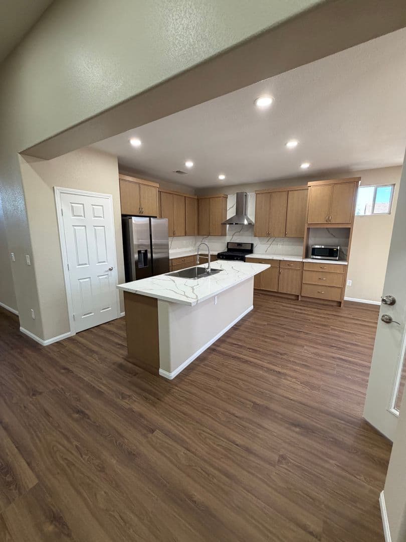 Las Vegas House: 9613 Cherry Canyon