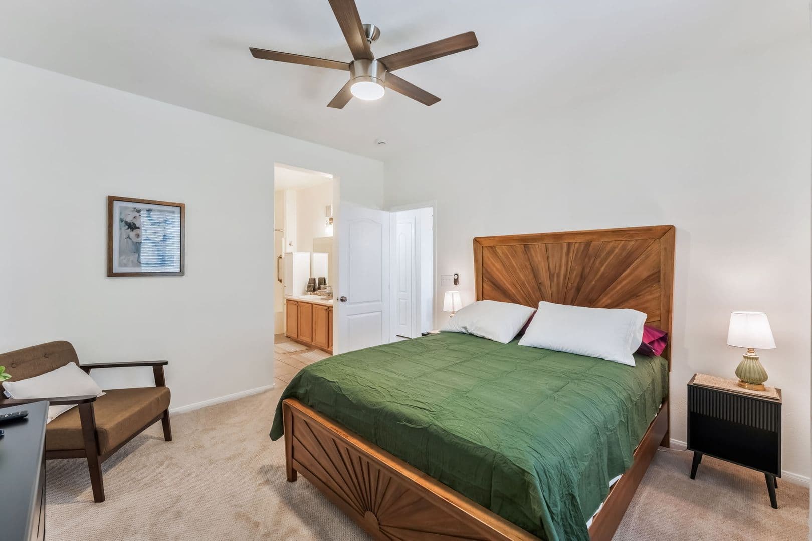 Las Vegas House: 904 Duckhorn Ct. #204
