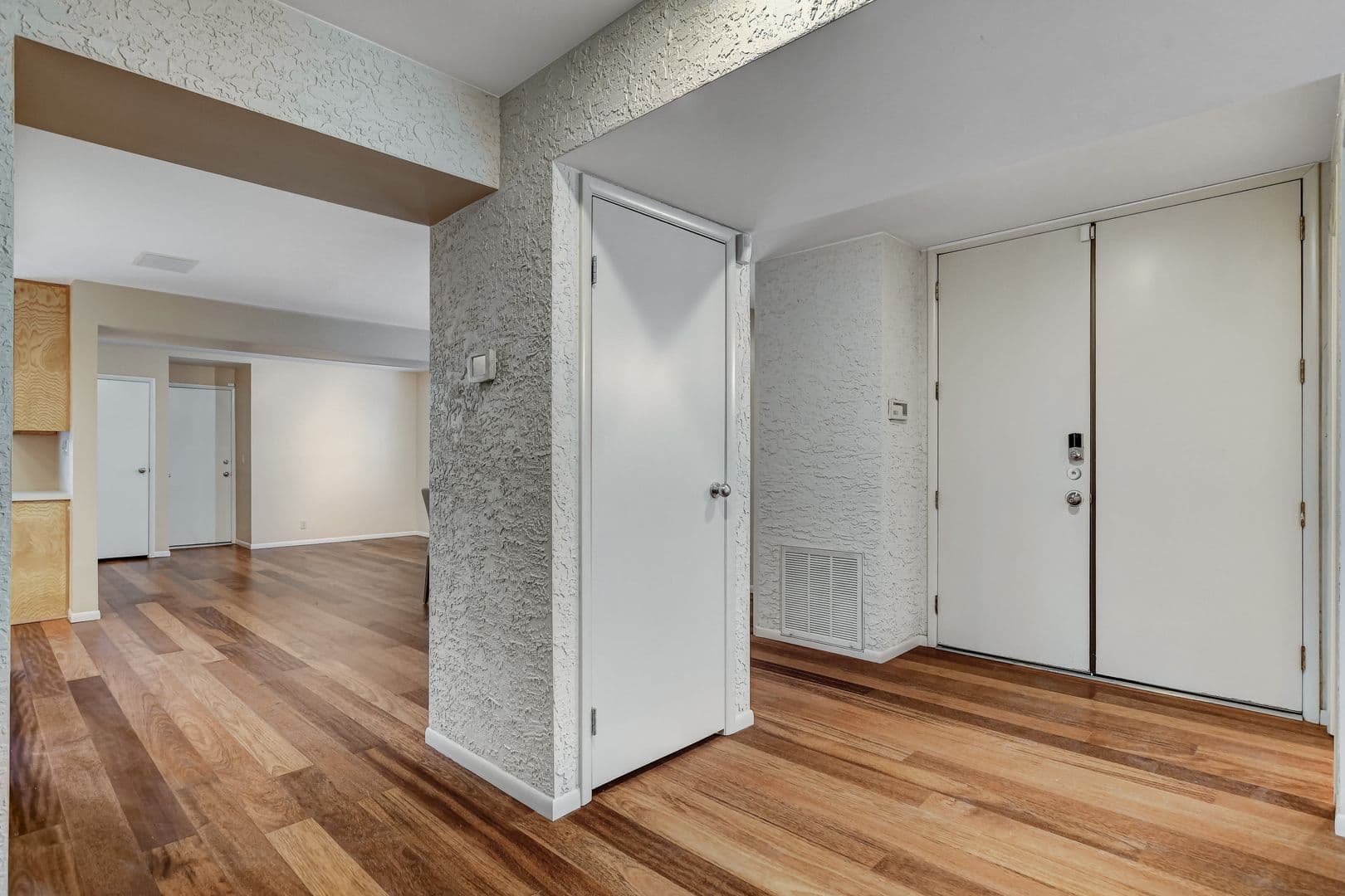 Las Vegas Townhome: 3223 Pinehurst Dr.