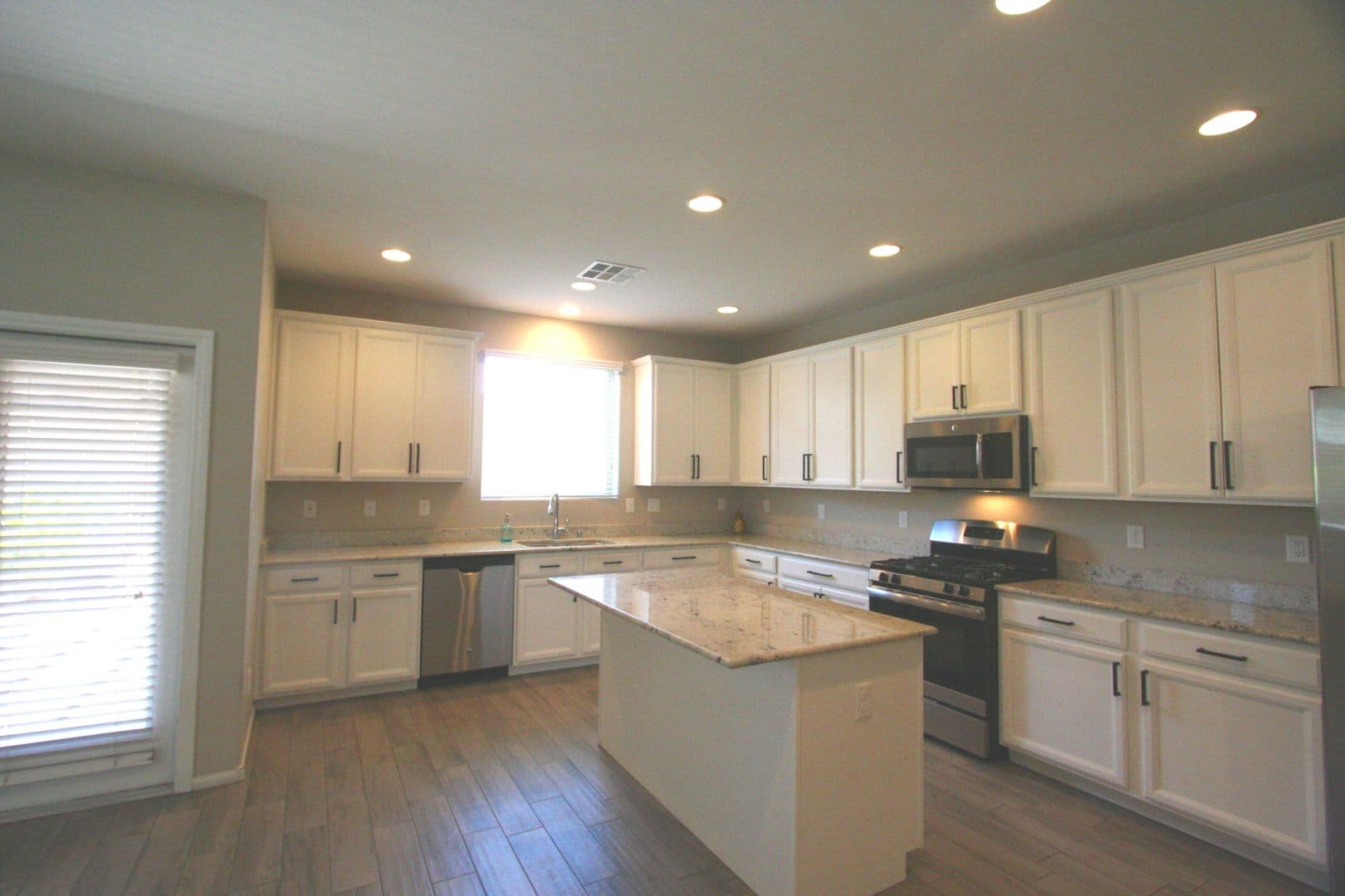 Las Vegas House: 7712 Eastham Bay Ave.
