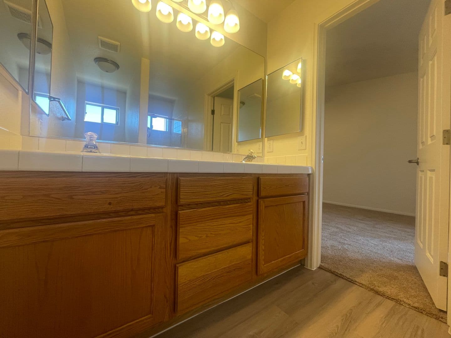 Henderson House: 520 Arrowhead Trail #223