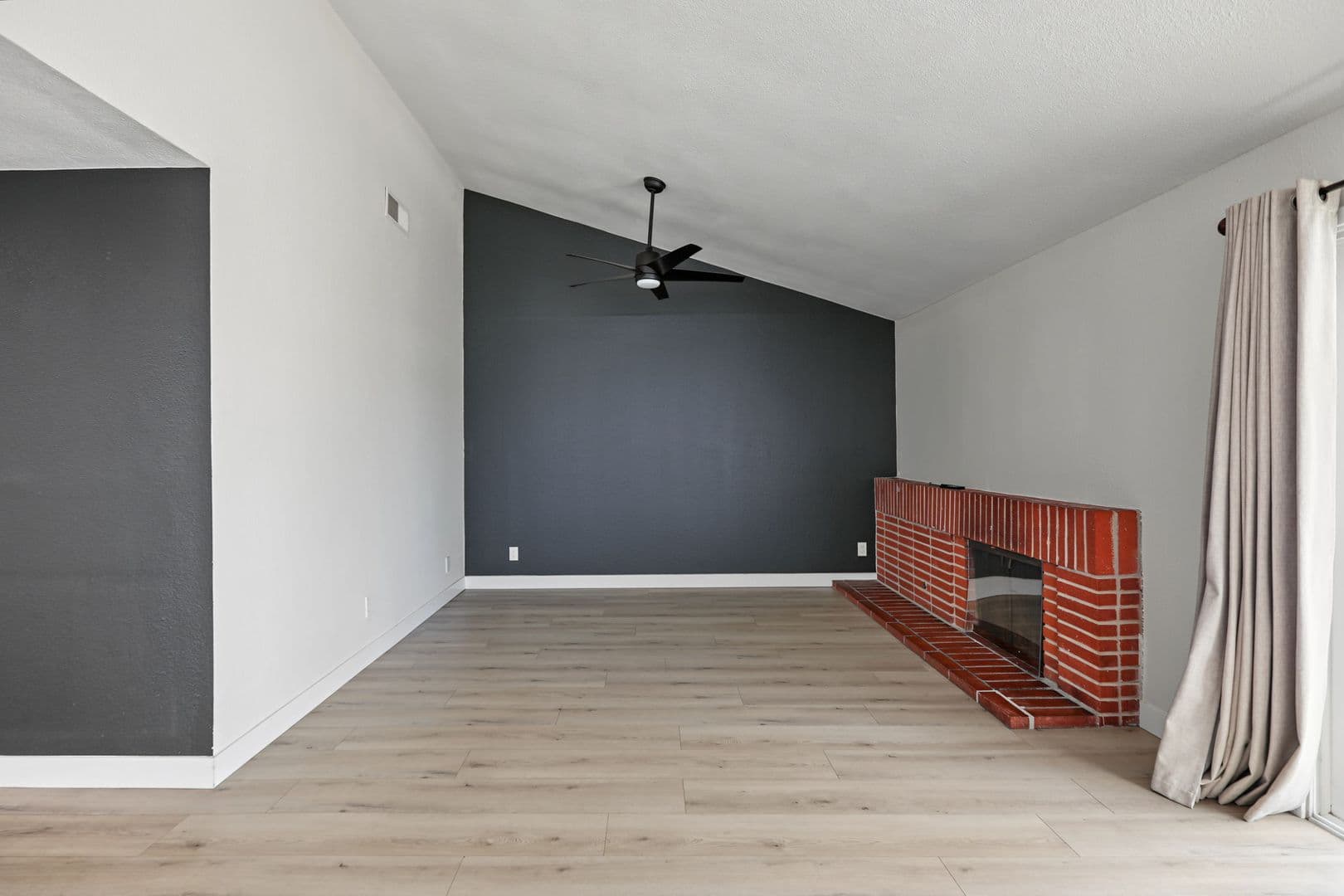 Las Vegas House: 4162 Ridgewood Ave