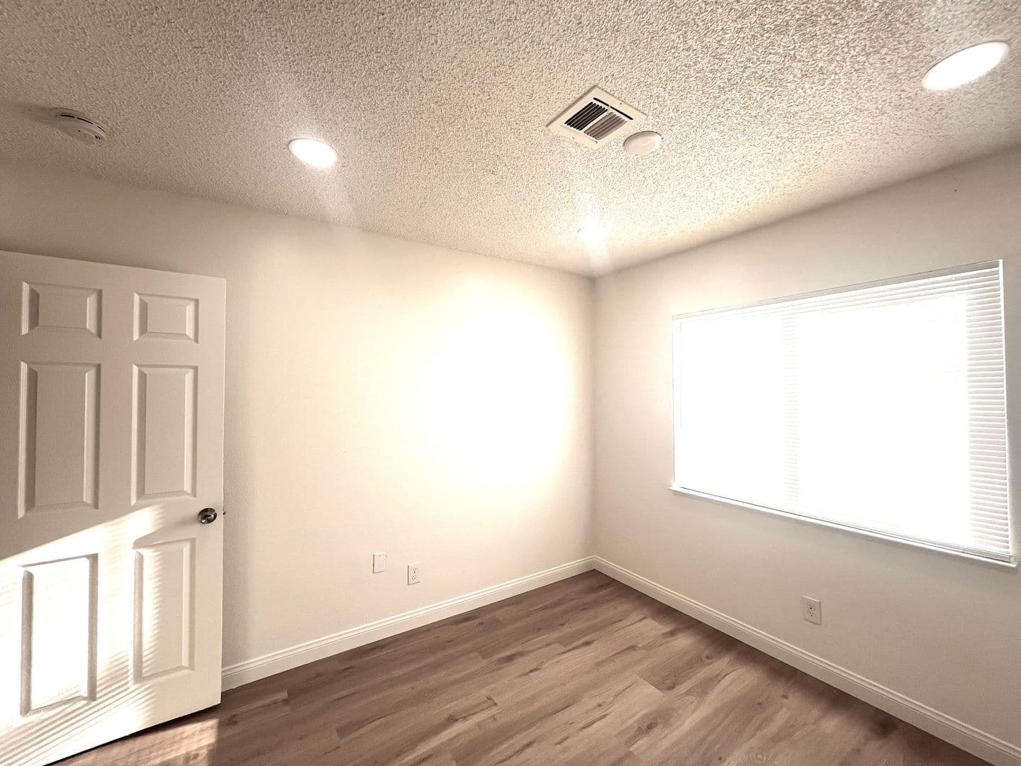 Las Vegas House: 5521 Maidstone Cr.