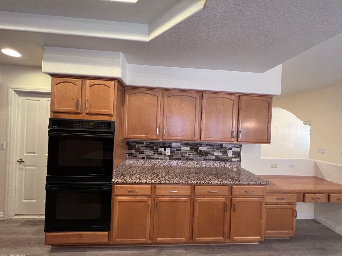 Henderson House: 678 Kentons Run Avenue