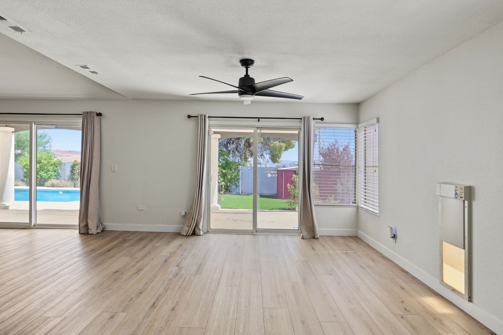 Las Vegas House: 4162 Ridgewood Ave