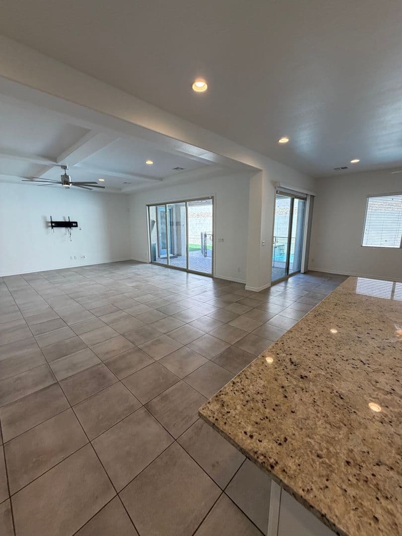 Las Vegas House: 10100 Cambridge Brook Ave.