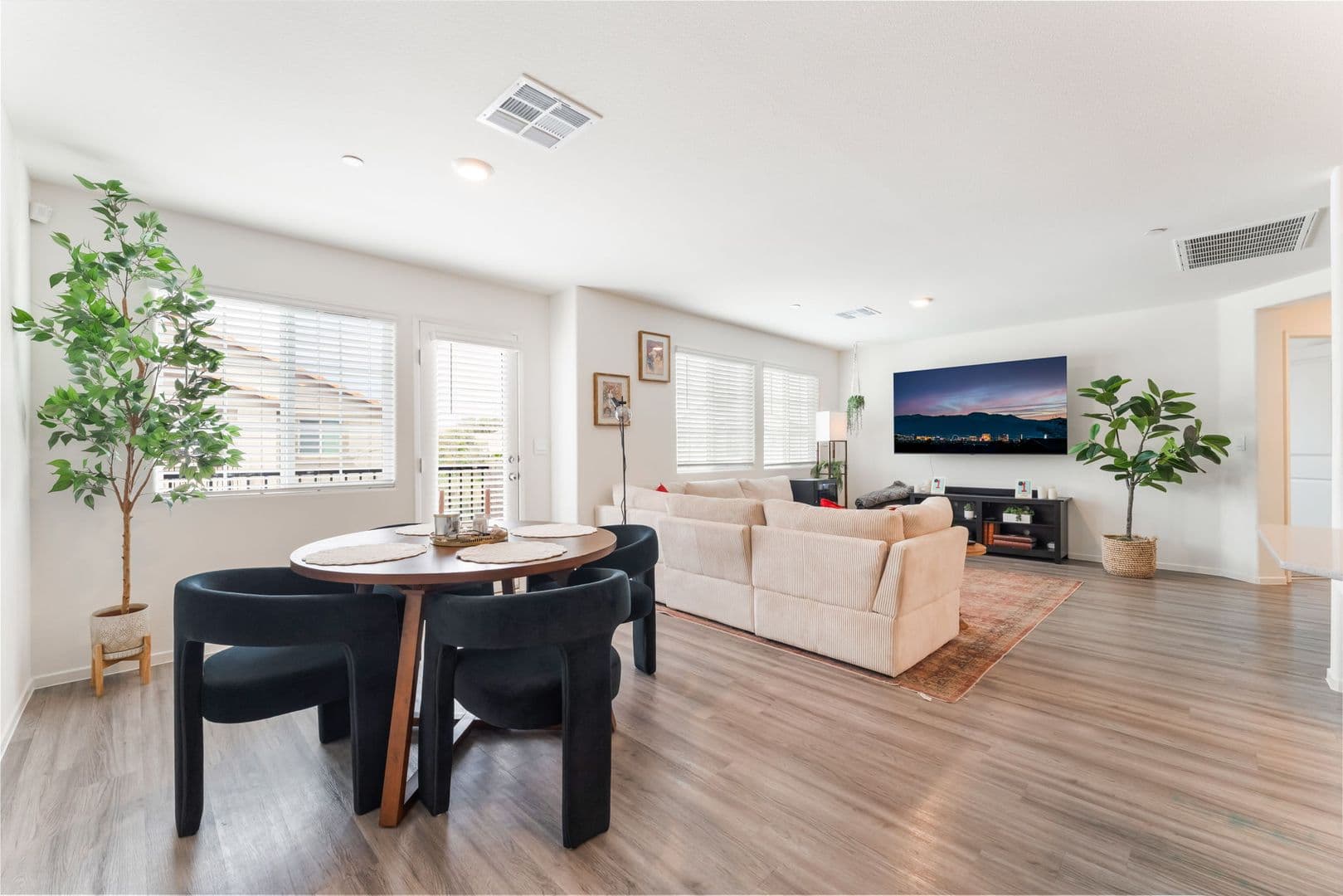North Las Vegas House: 7850 Jupiter Sky St. #1