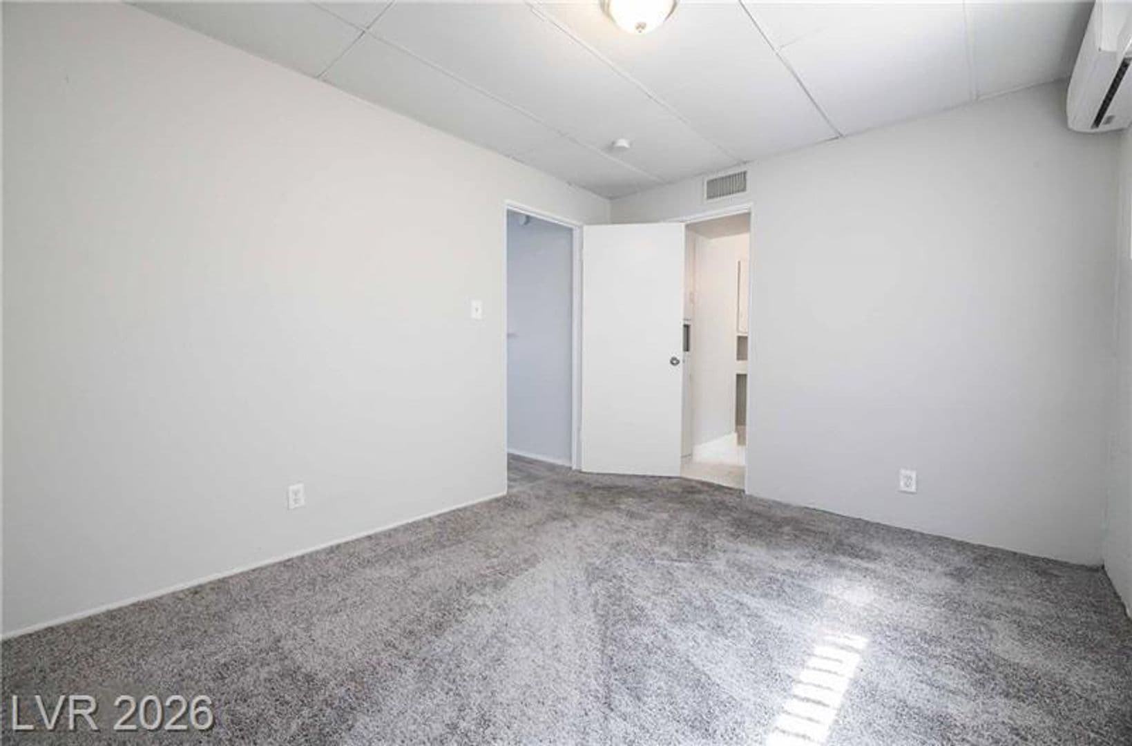 Las Vegas Apartment: 239 W Cleveland Ave. - Cleveland #1