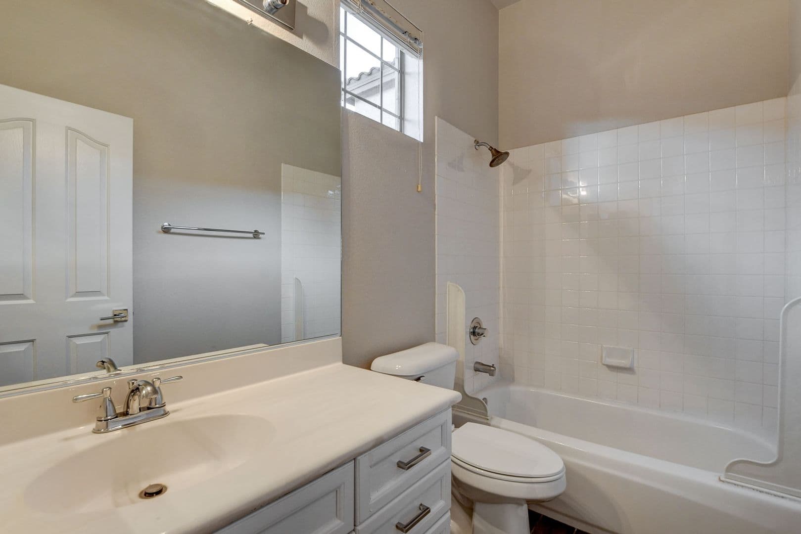 Las Vegas House: 2794 Glen Port St.
