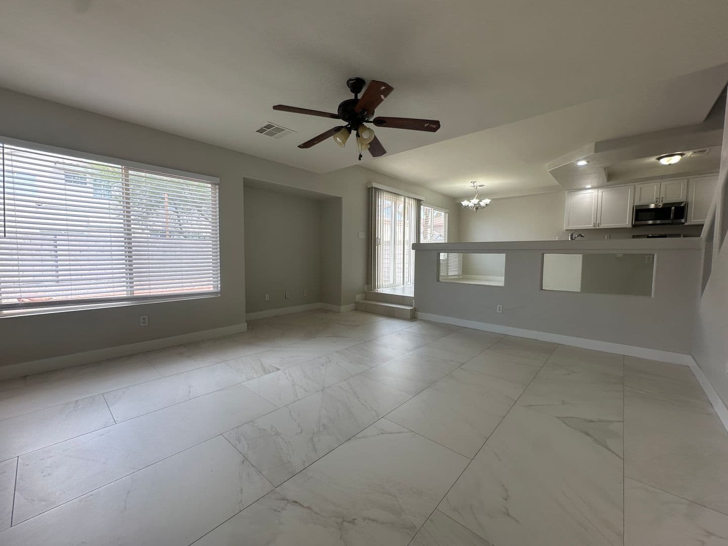 Las Vegas House: 9732 Silver Dusk Court