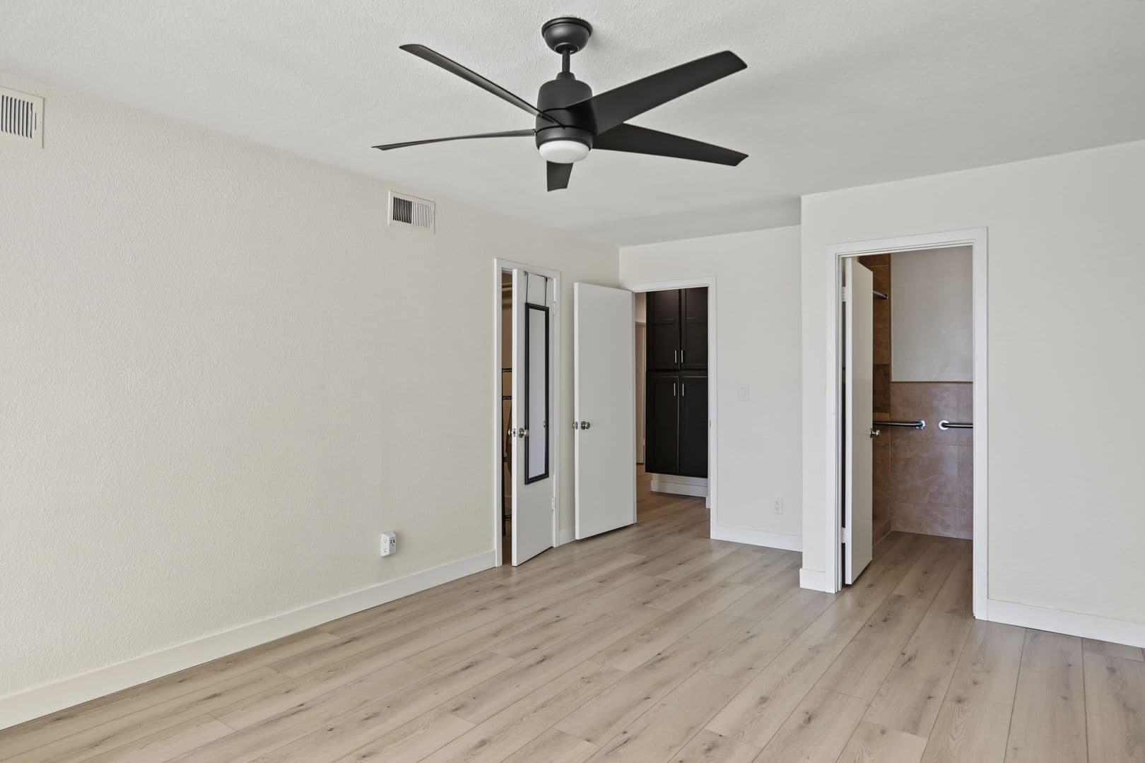 Las Vegas House: 4162 Ridgewood Ave