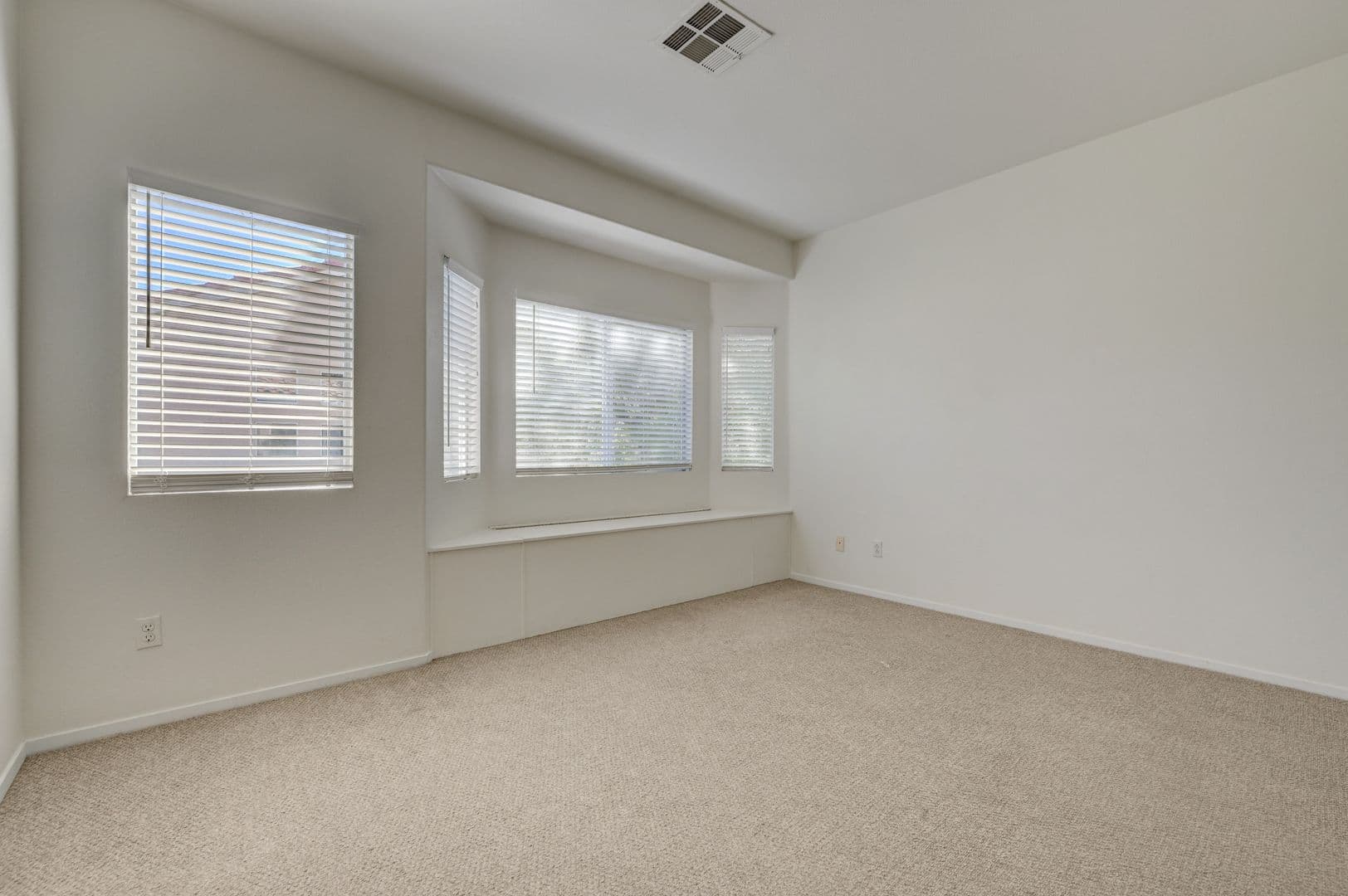 Las Vegas House: 10369 Bent Willow Ave.