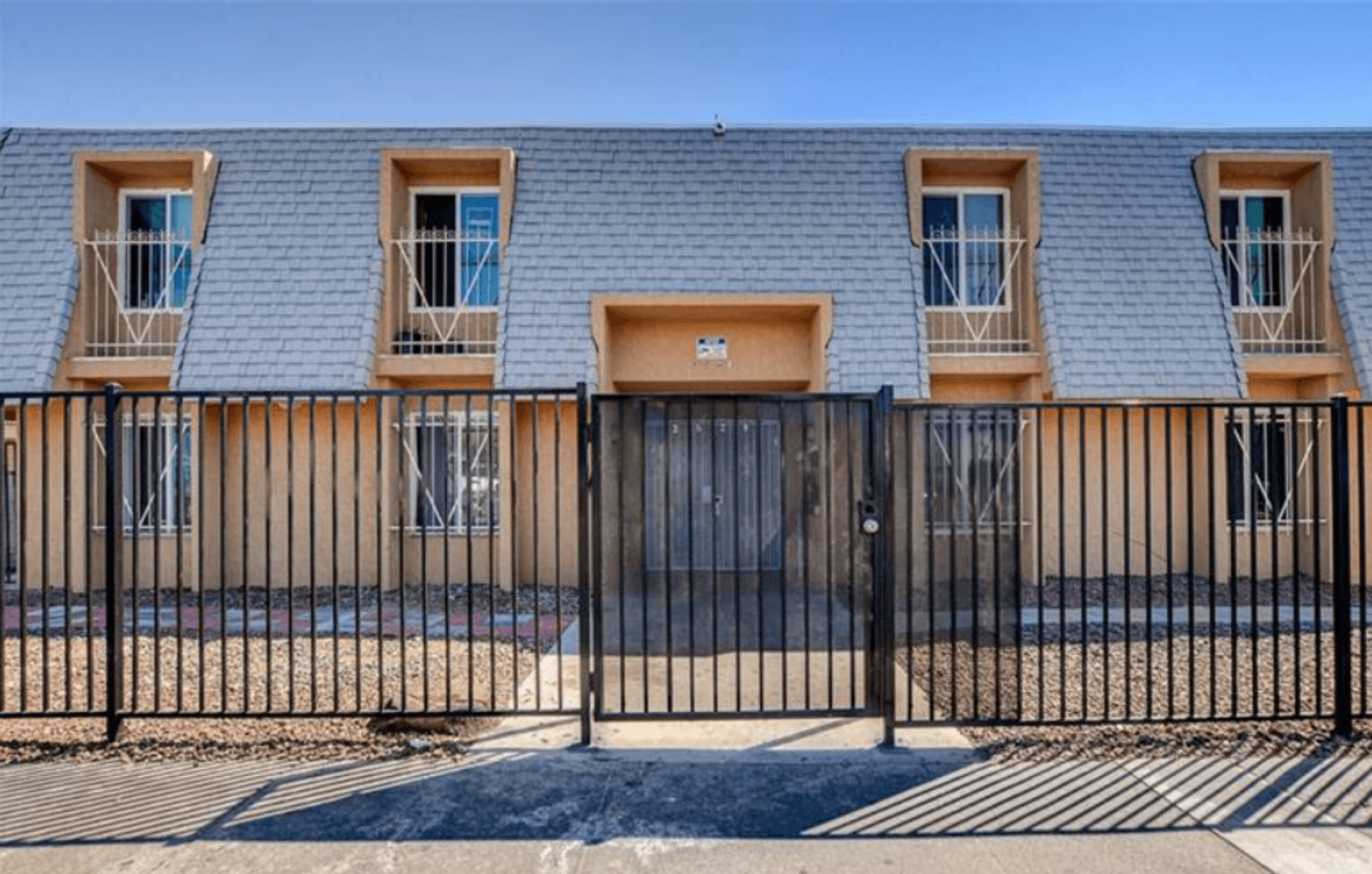 Las Vegas Apartment: 3520 Cambridge St.