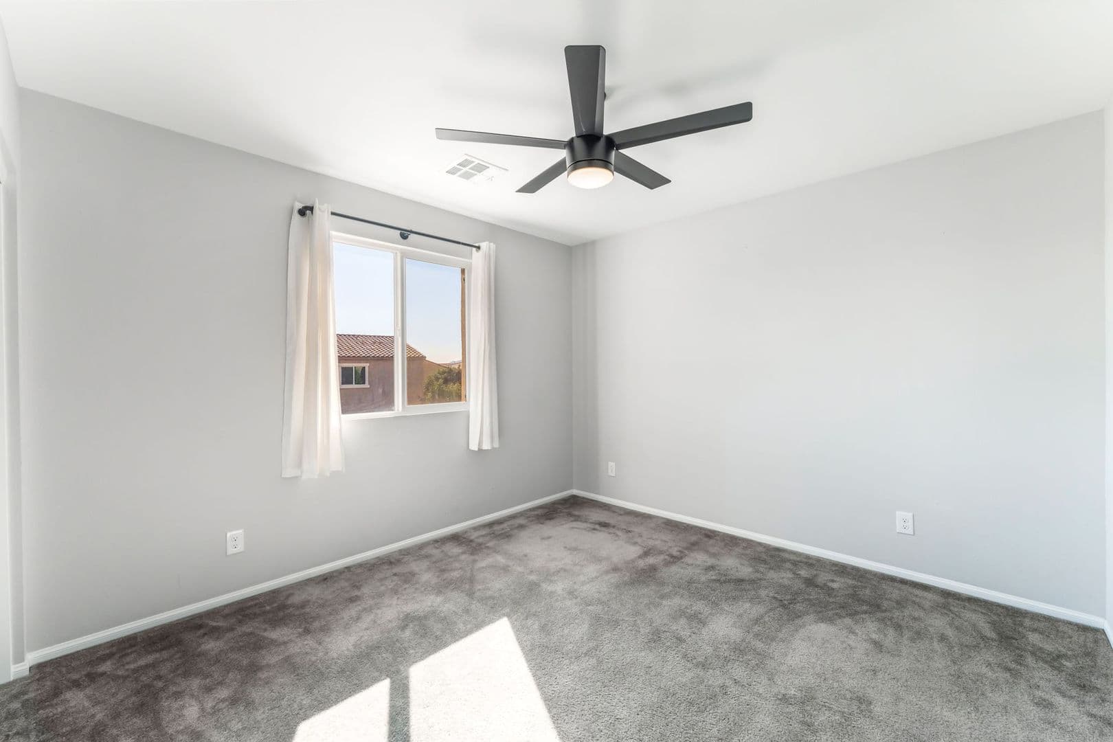 North Las Vegas House: 5711 Sedona Springs St.