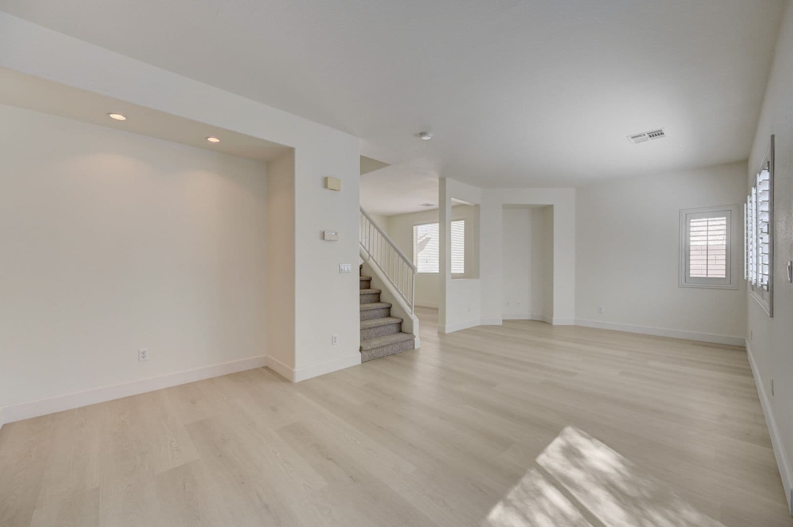 Las Vegas House: 10369 Bent Willow Ave.