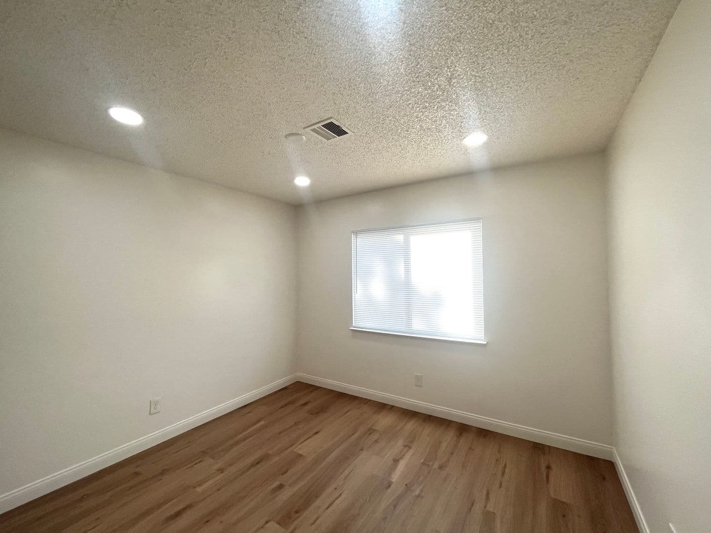 Las Vegas House: 5521 Maidstone Cr.