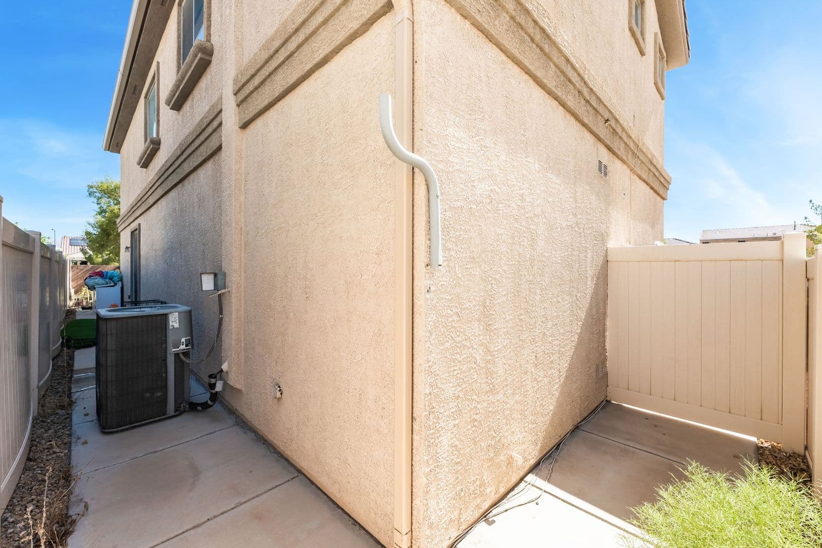 North Las Vegas House: 5537 Punto Del Castello Ct