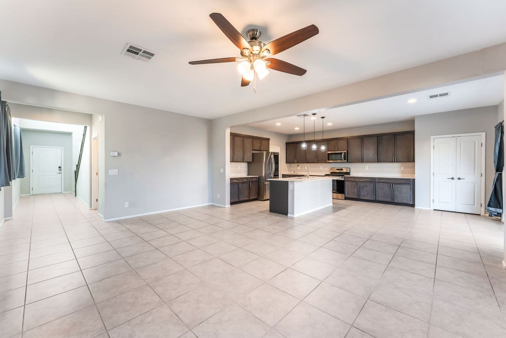 North Las Vegas House: 5711 Sedona Springs St.