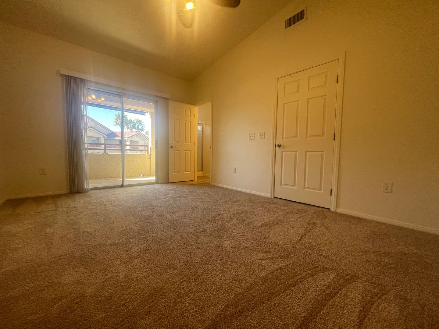Henderson House: 520 Arrowhead Trail #223