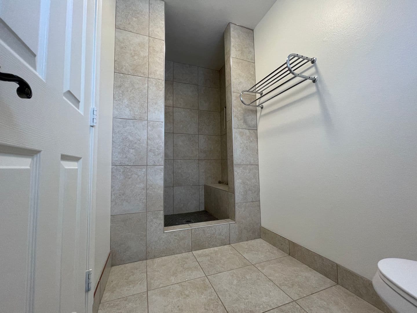 Henderson House: 314 Tamarack Dr