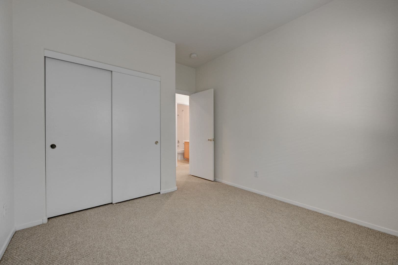 Las Vegas House: 10369 Bent Willow Ave.