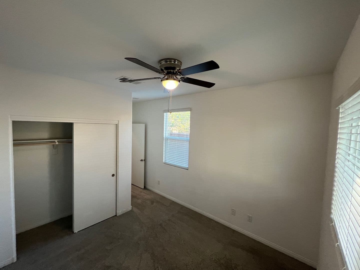 Las Vegas House: 1633 Mankato Ct.