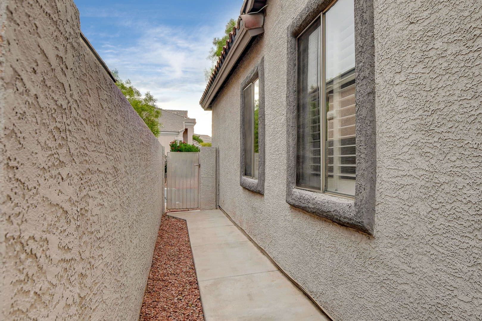 Las Vegas House: 2794 Glen Port St.