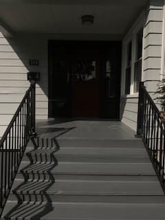 Joliet Apartment: 309 Whittier Avenue