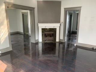Joliet Apartment: 309 Whittier Avenue