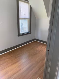 Joliet House: 619 Plainfield Road